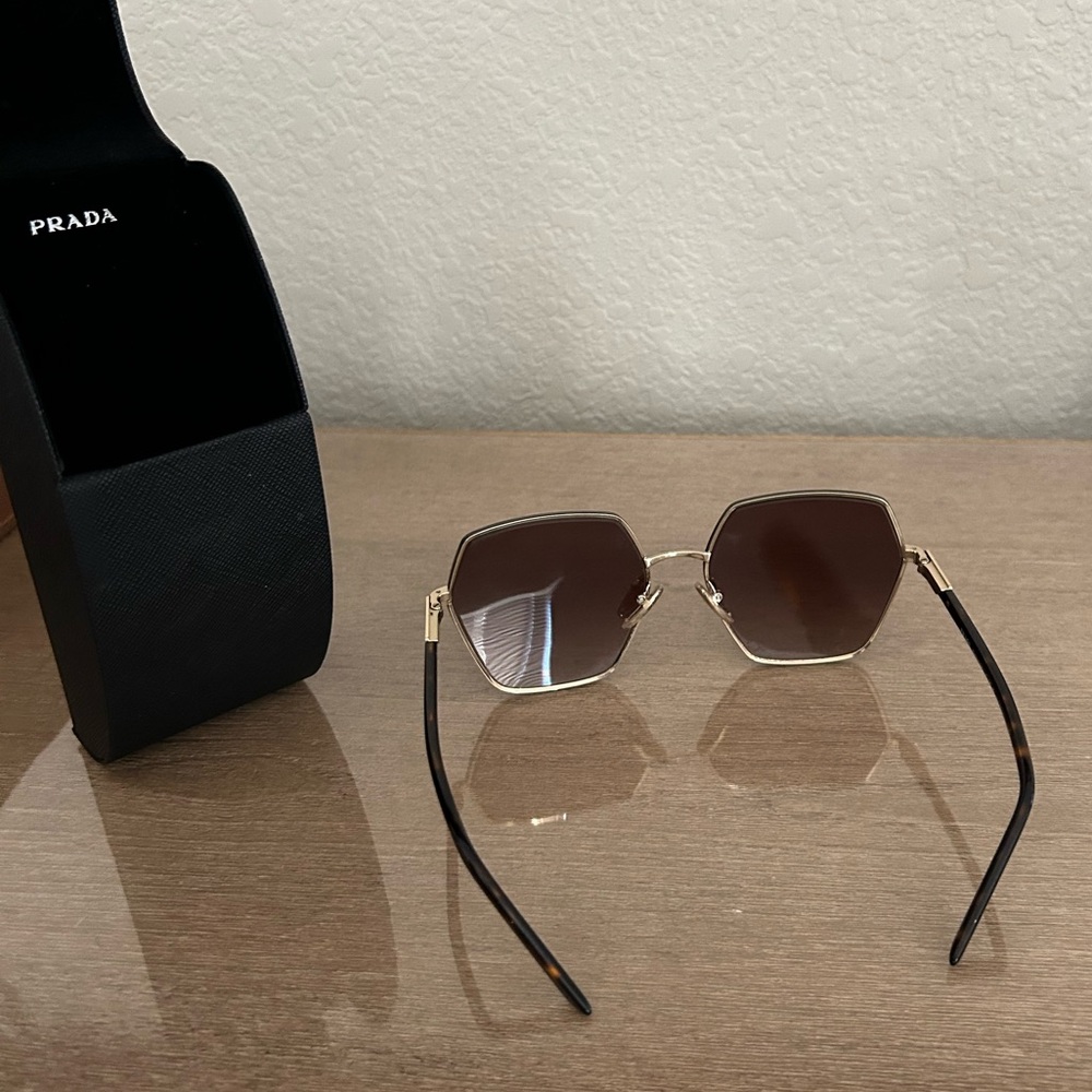 PRADA Brown Gradient Square Ladies Sunglasses - Picture 6 of 9